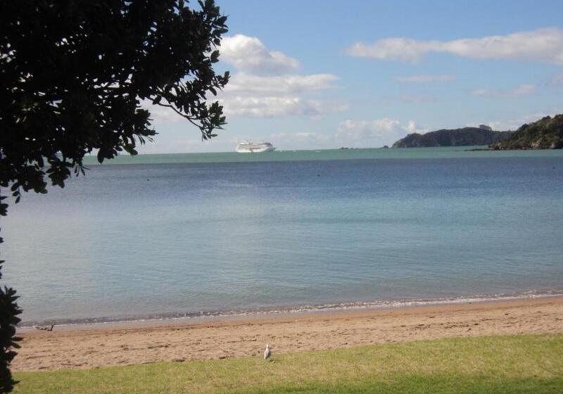 汽车旅馆  Bay Sands Seafront Studios