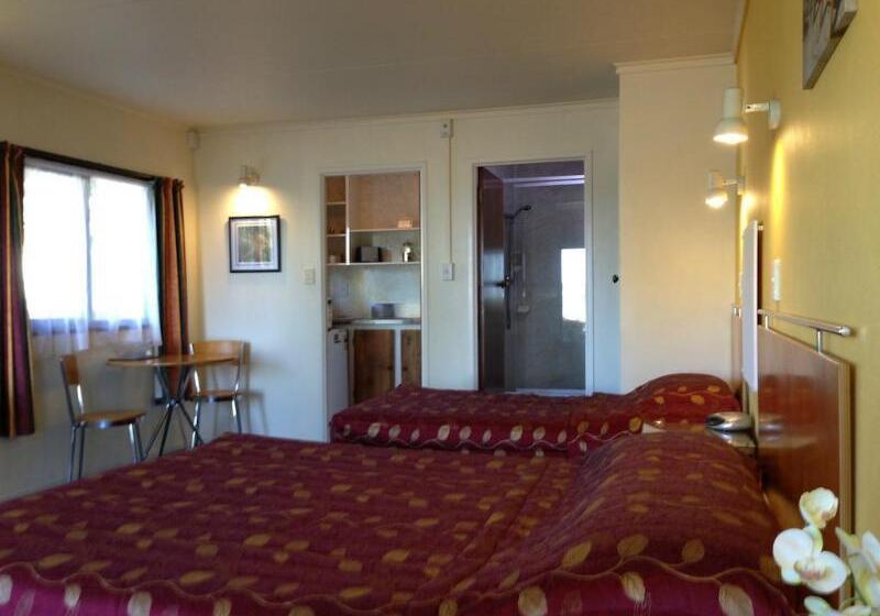 مُتل Bay Sands Seafront Studios