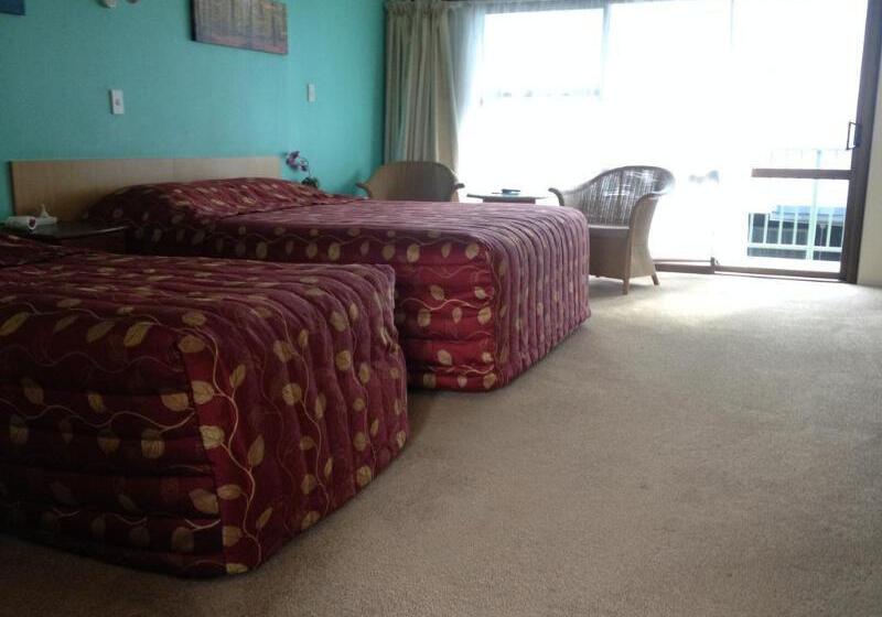 汽车旅馆  Bay Sands Seafront Studios