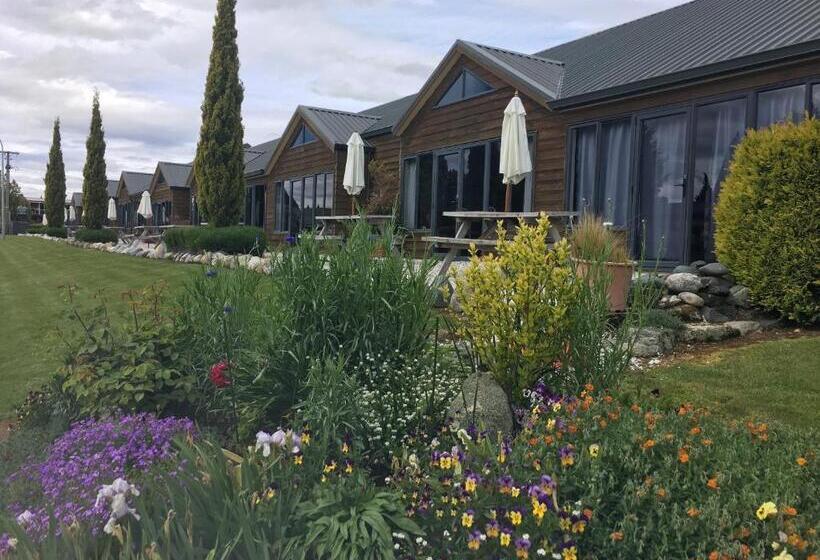 مُتل Lakefront Lodge