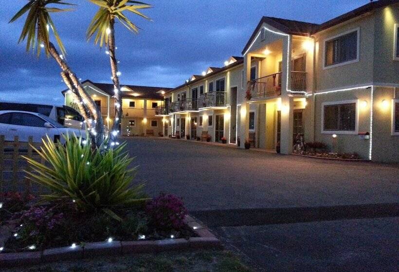 汽车旅馆 New Castle Motor Lodge