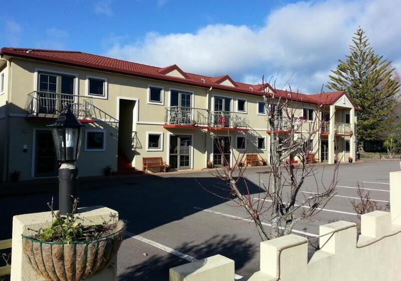 汽车旅馆 New Castle Motor Lodge