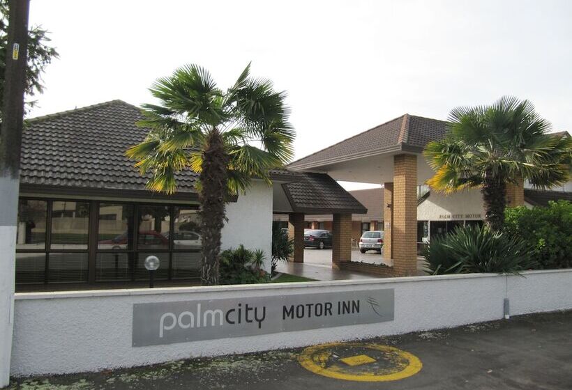 מוטל Palm City Motor Inn