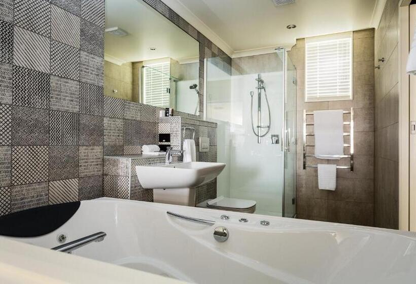 מוטל Pebble Beach Motor Inn