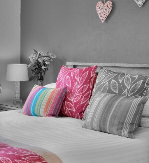 پانسیون Grove Guest House