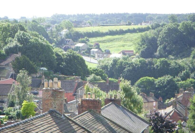 פנסיון The Buck Inn