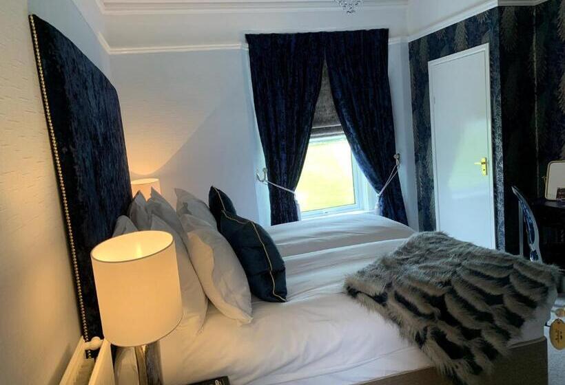 펜션 The Station Guest House