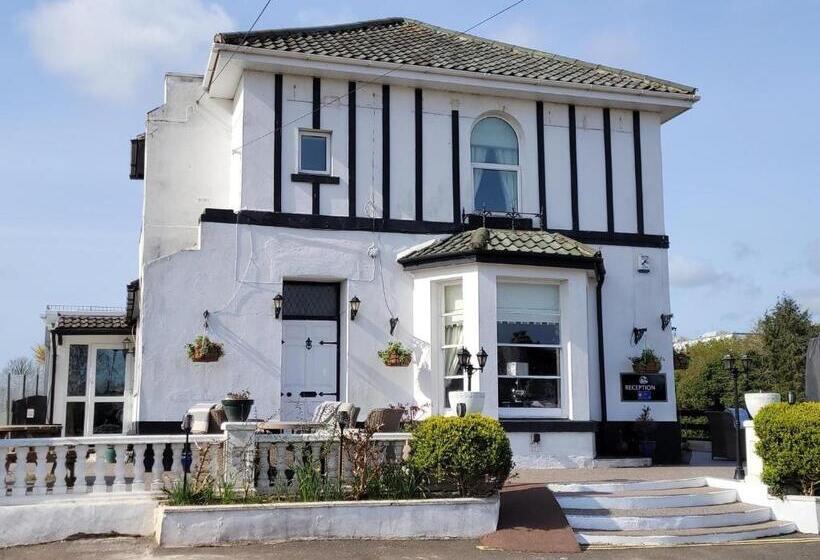 פנסיון The Station Guest House