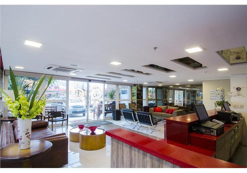 Profissionalle Hotel São Luís