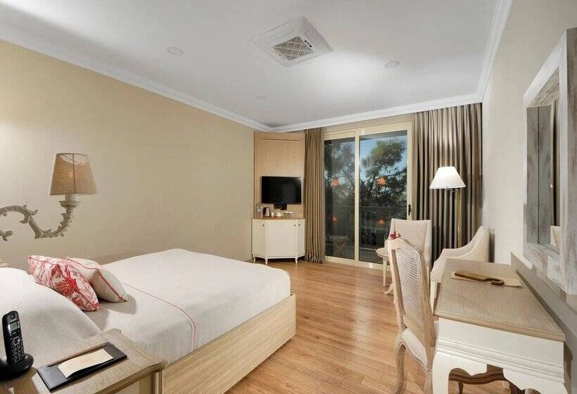 Sarpedor Boutique Hotel