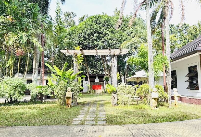 Sheridan Boutique Resort Iloilo