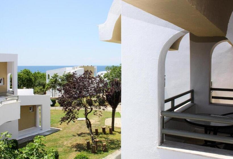 Skion Palace Beach Hotel   Bungalows Boutique