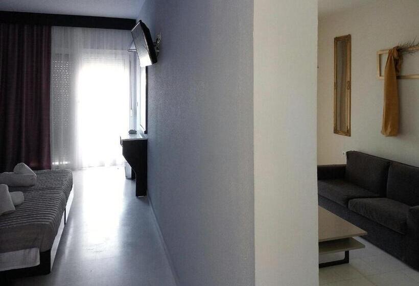 Skion Palace Beach Hotel   Bungalows Boutique