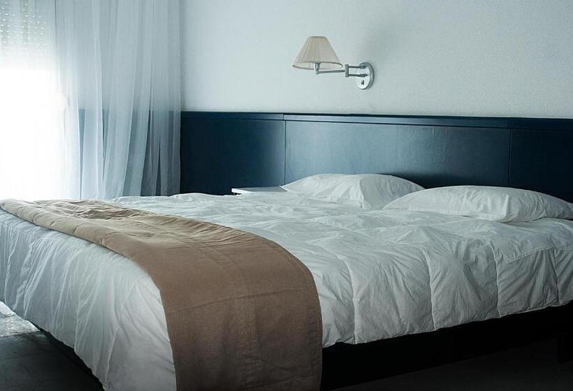 Skion Palace Beach Hotel   Bungalows Boutique