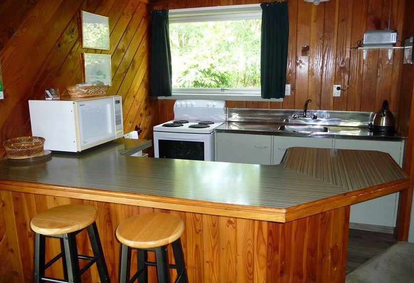 מוטל Sportsmans Lodge