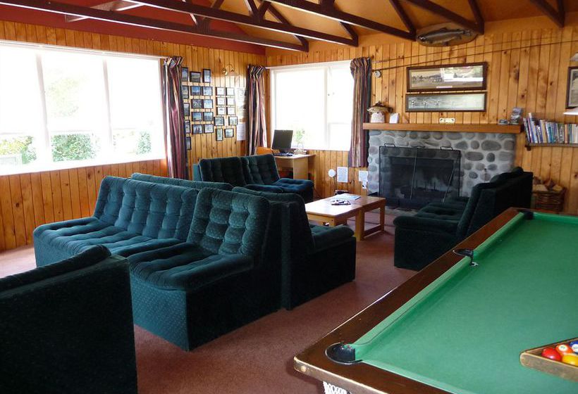 מוטל Sportsmans Lodge