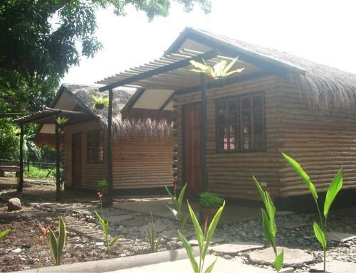 Subli Guest Cabins