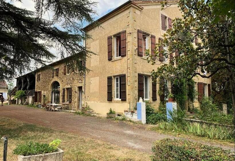 مبيت وإفطار La Demeure Des Fleurs