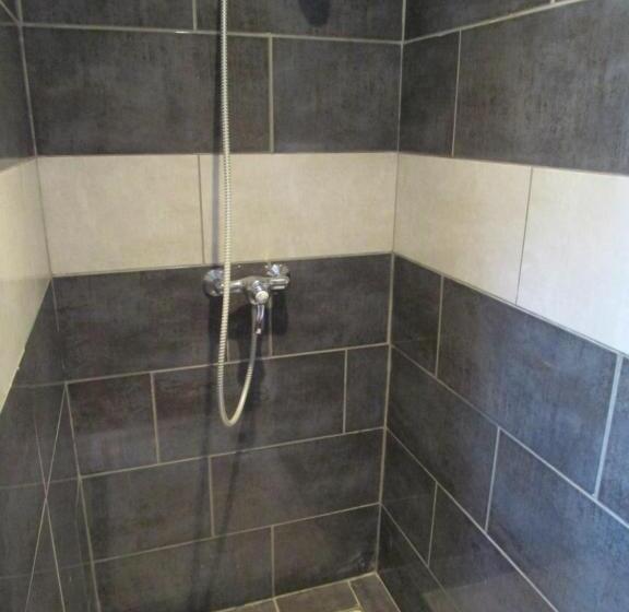 مبيت وإفطار Le Pré De La Fontaine