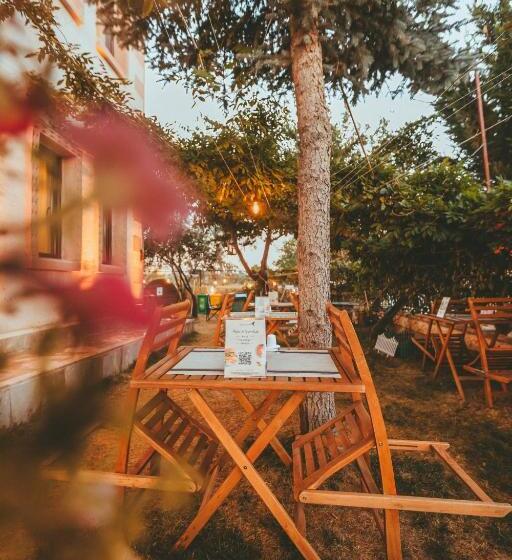 住宿加早餐  Pigeon Valley Stone House