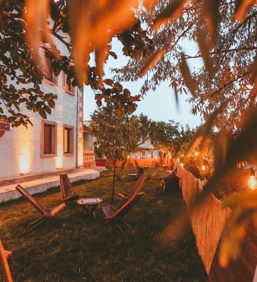 住宿加早餐  Pigeon Valley Stone House