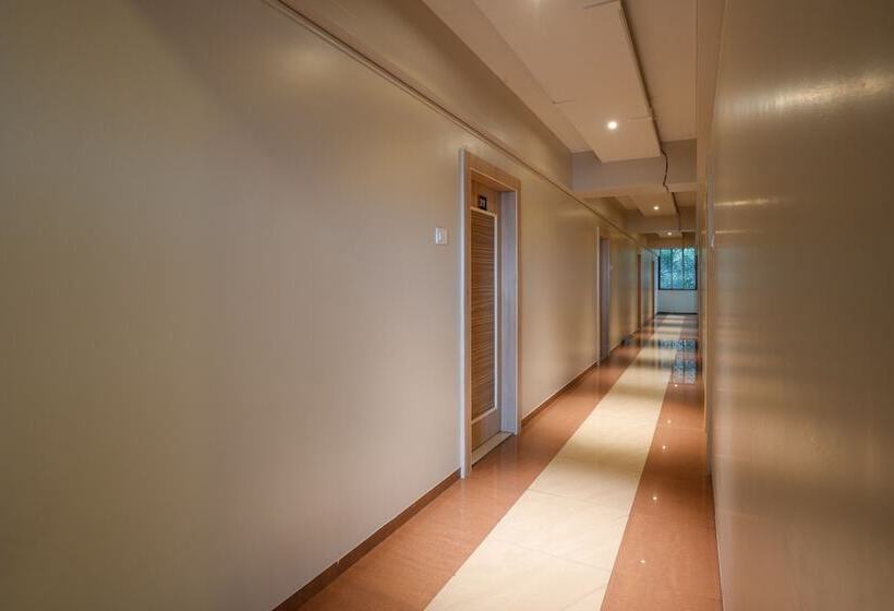 Fabhotel Prime Rester Select