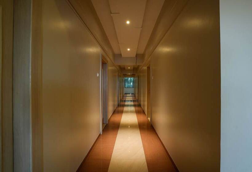 Fabhotel Prime Rester Select