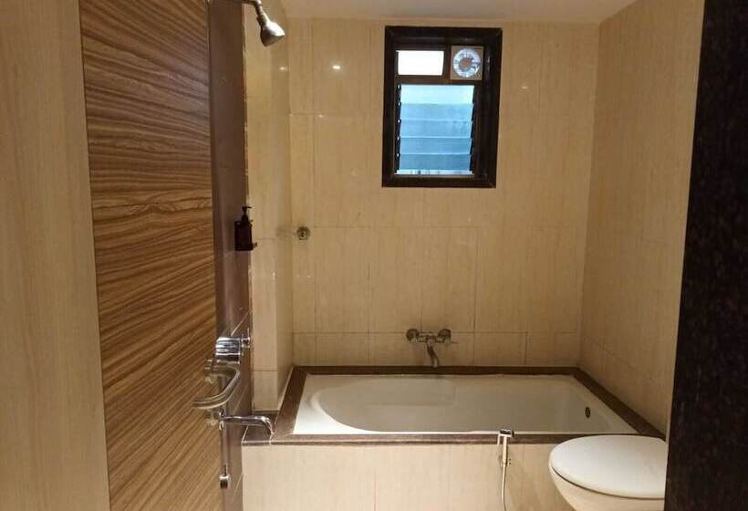 Fabhotel Prime Rester Select