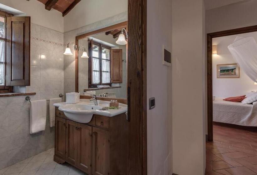 בית מלון כפרי I Melograni Del Chianti