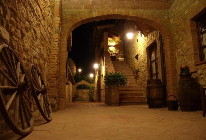 בית מלון כפרי I Melograni Del Chianti