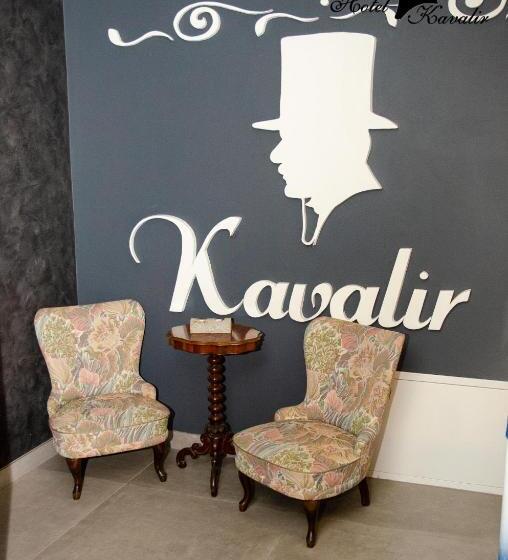 هتل Kavalir