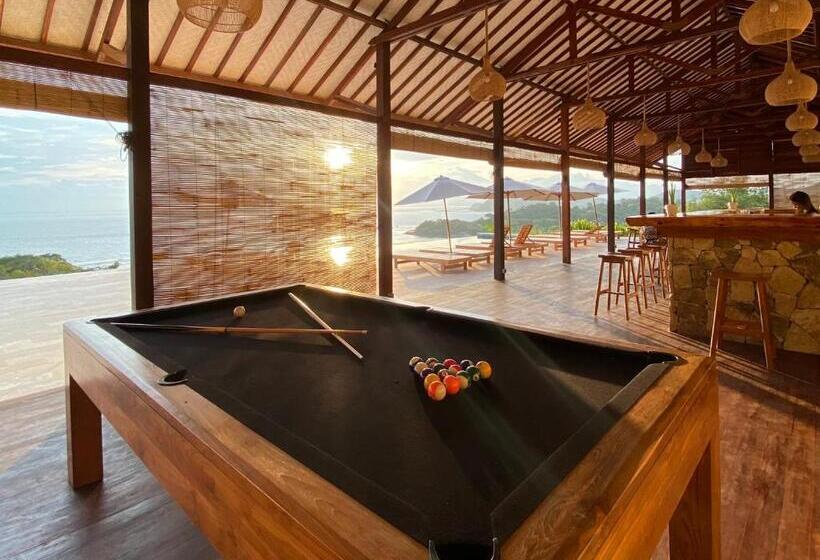 ホテル Kertasari Lodge