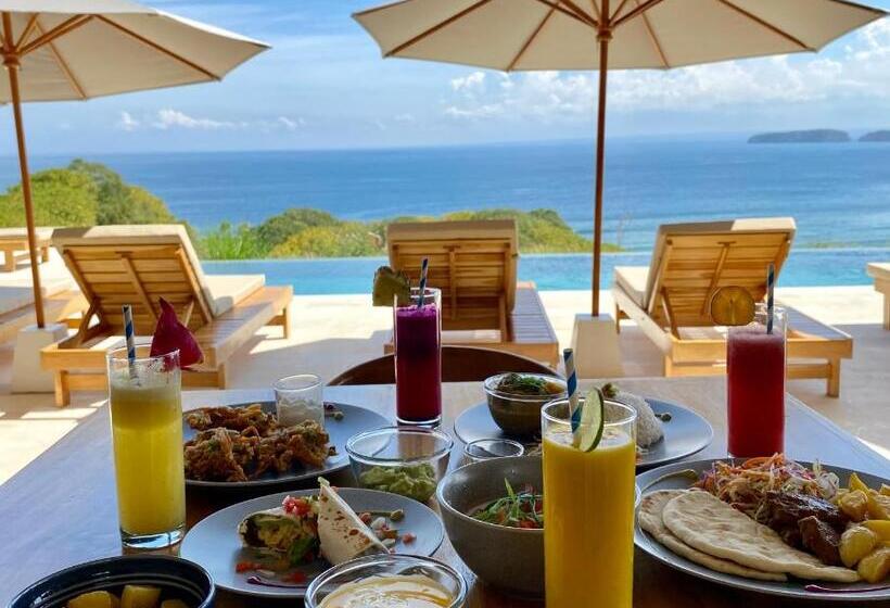 ホテル Kertasari Lodge