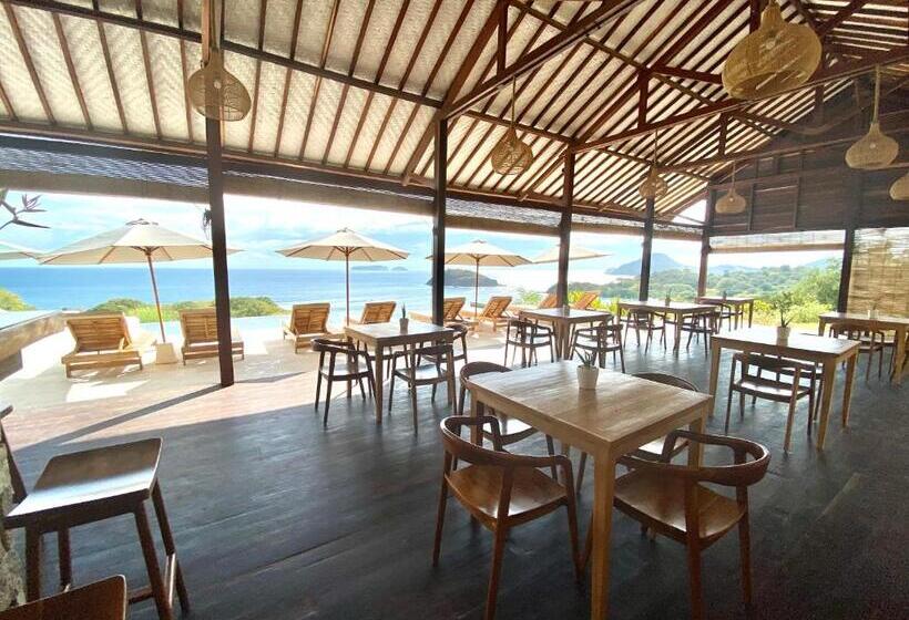 ホテル Kertasari Lodge