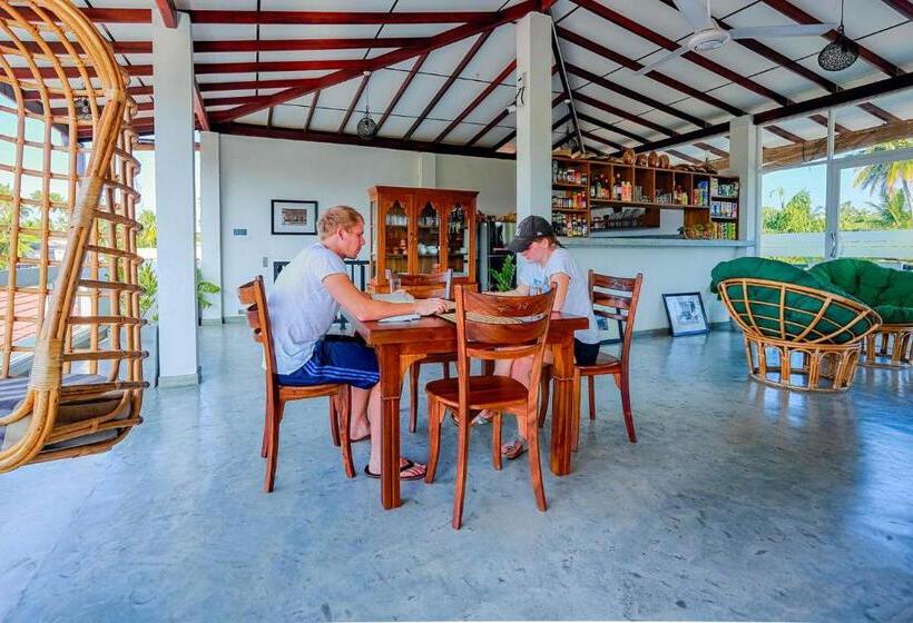 Пансион Beta S Place