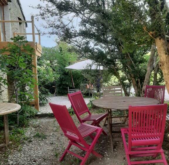 Pensiune Chambres 6 Personnes Dans Un Lieu Magique