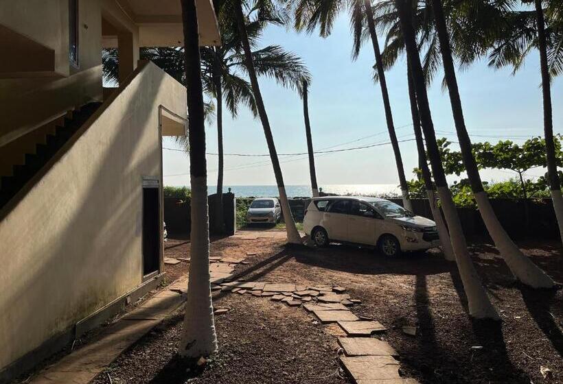 膳宿费 Kizhunna Rock Beach House