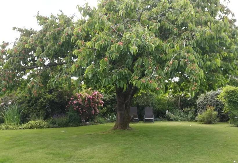 ペンション La Tiote Glaine