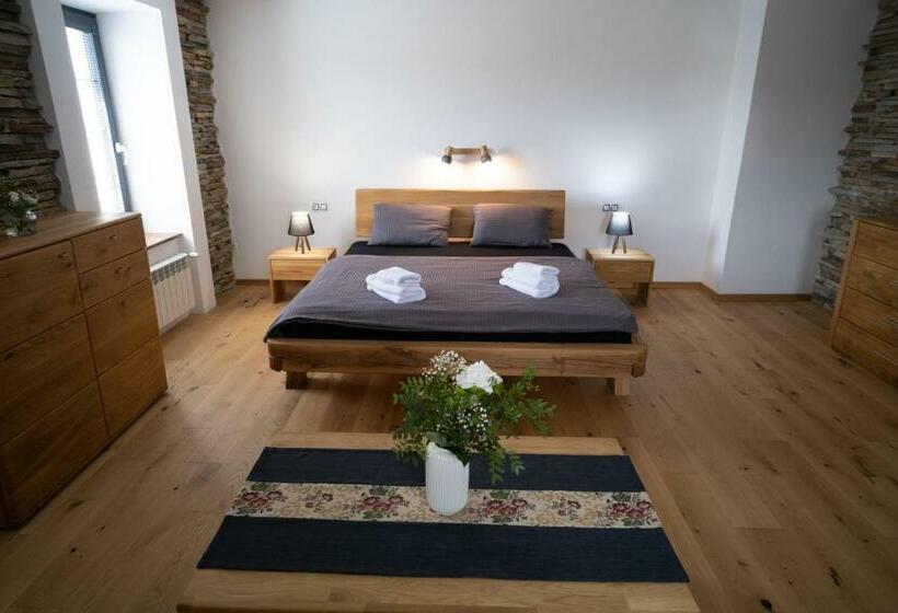 פנסיון Liptovský Mlyn