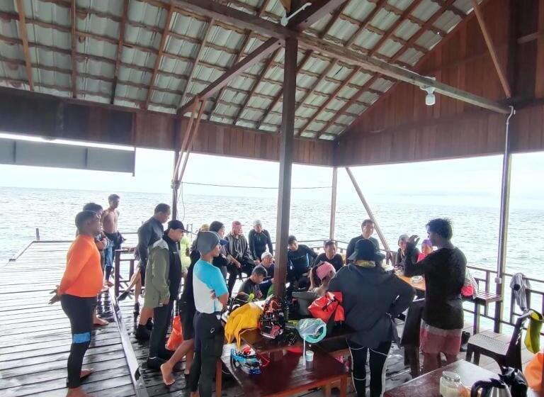 پانسیون Maratua Dive Center And Lodge