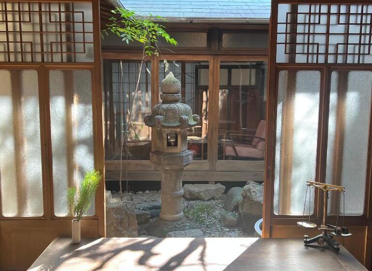 펜션 Mojiko Guesthouse Porto