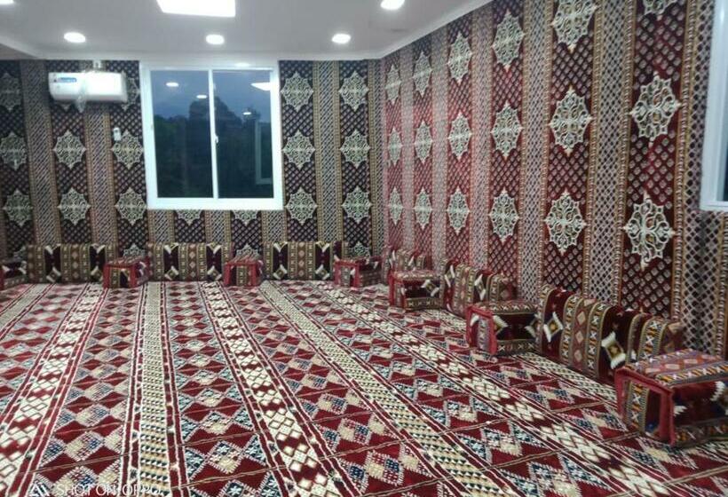 ペンション Villa Zamrud Avane