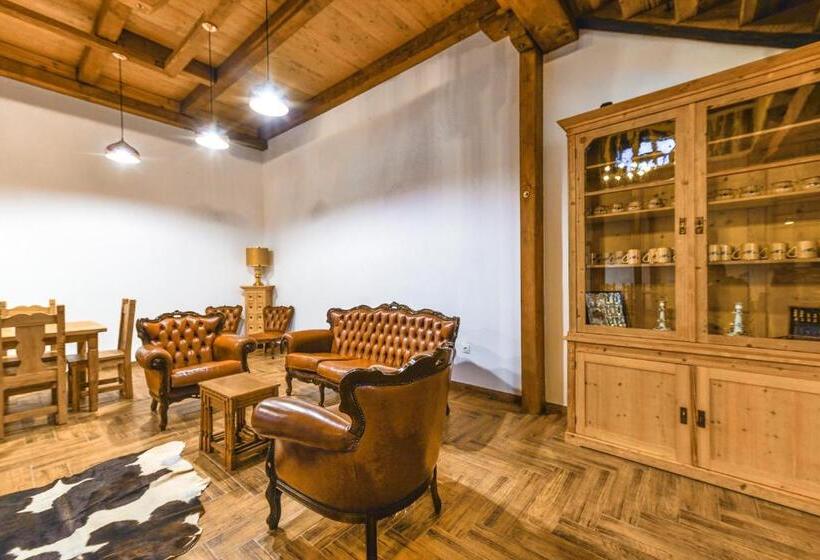 호스텔 Casa Trappold