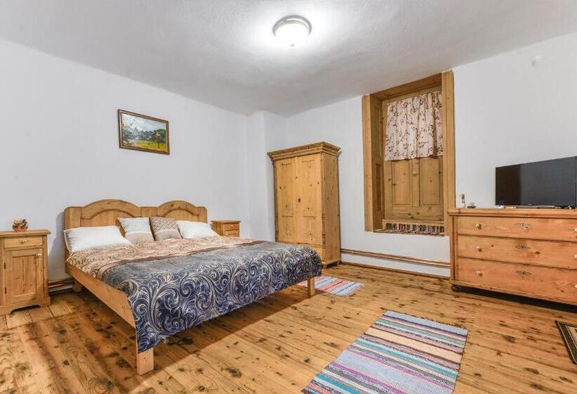 호스텔 Casa Trappold