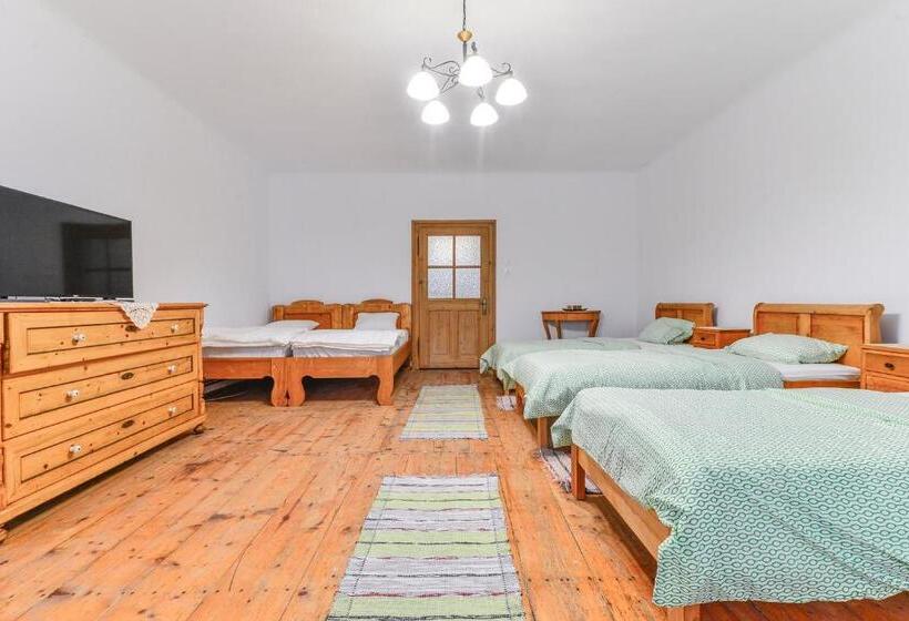 호스텔 Casa Trappold