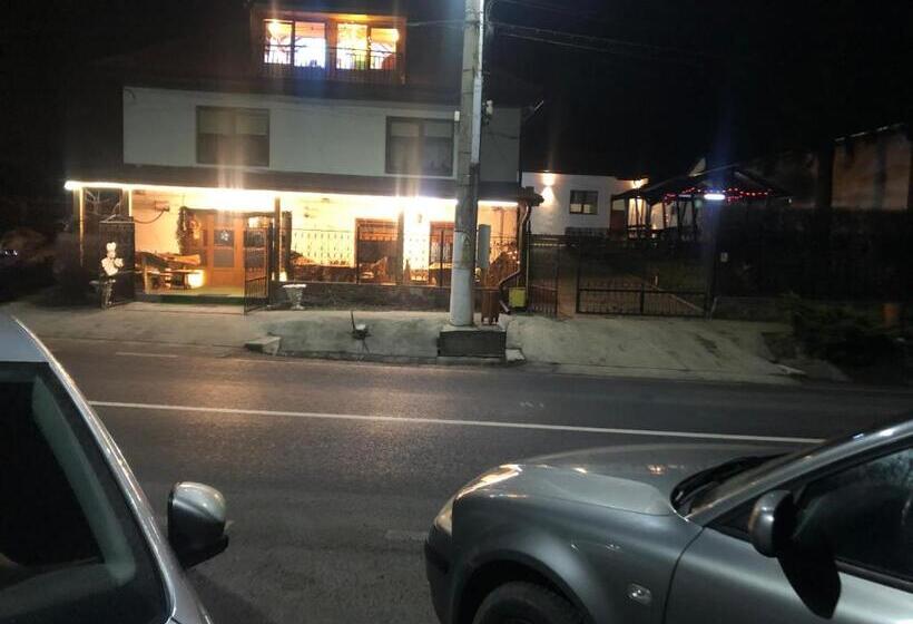 호스텔 Pensiunea El Greco