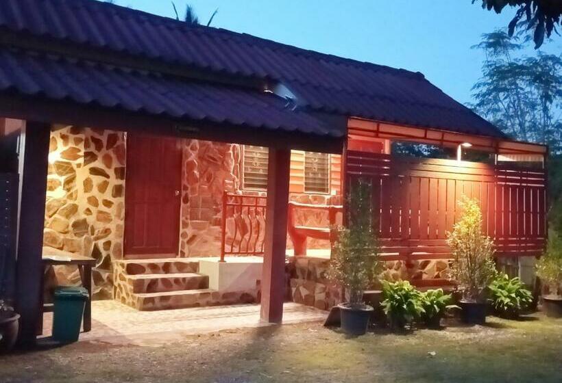 住宿加早餐  บ้านไร่ภูวังน้ำ
