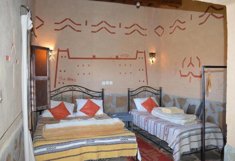 تختخواب و صبحانه Auberge Kasbah Ennakhile