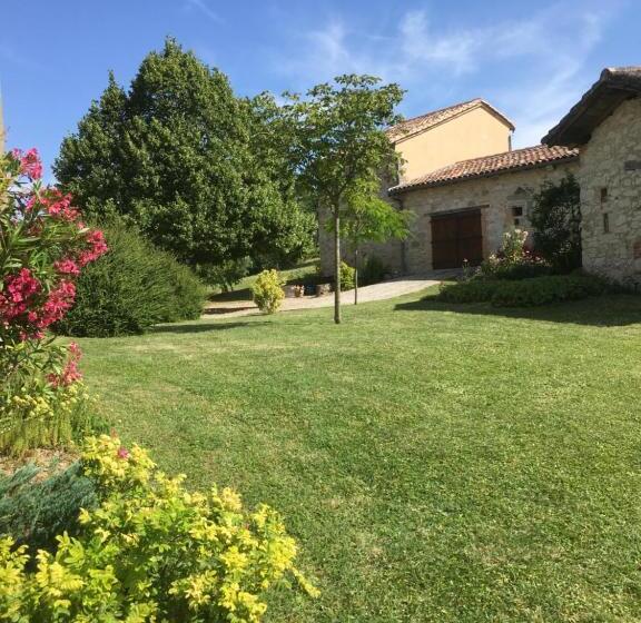 Bed and Breakfast Bellegarde