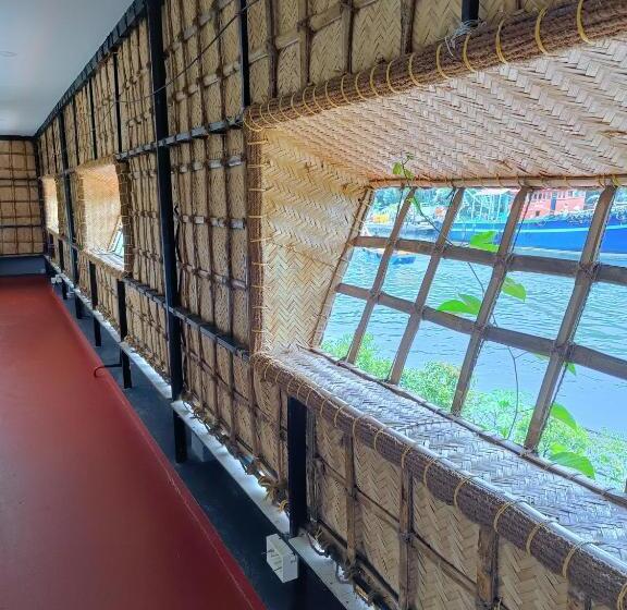 ベッドアンドブレックファースト Canalview Private Cottage Azhikkal Ayiram Thengu